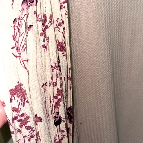 Knox Rose Pink Sweater with Balloon Shear Sleeves - Picture 2 of 4